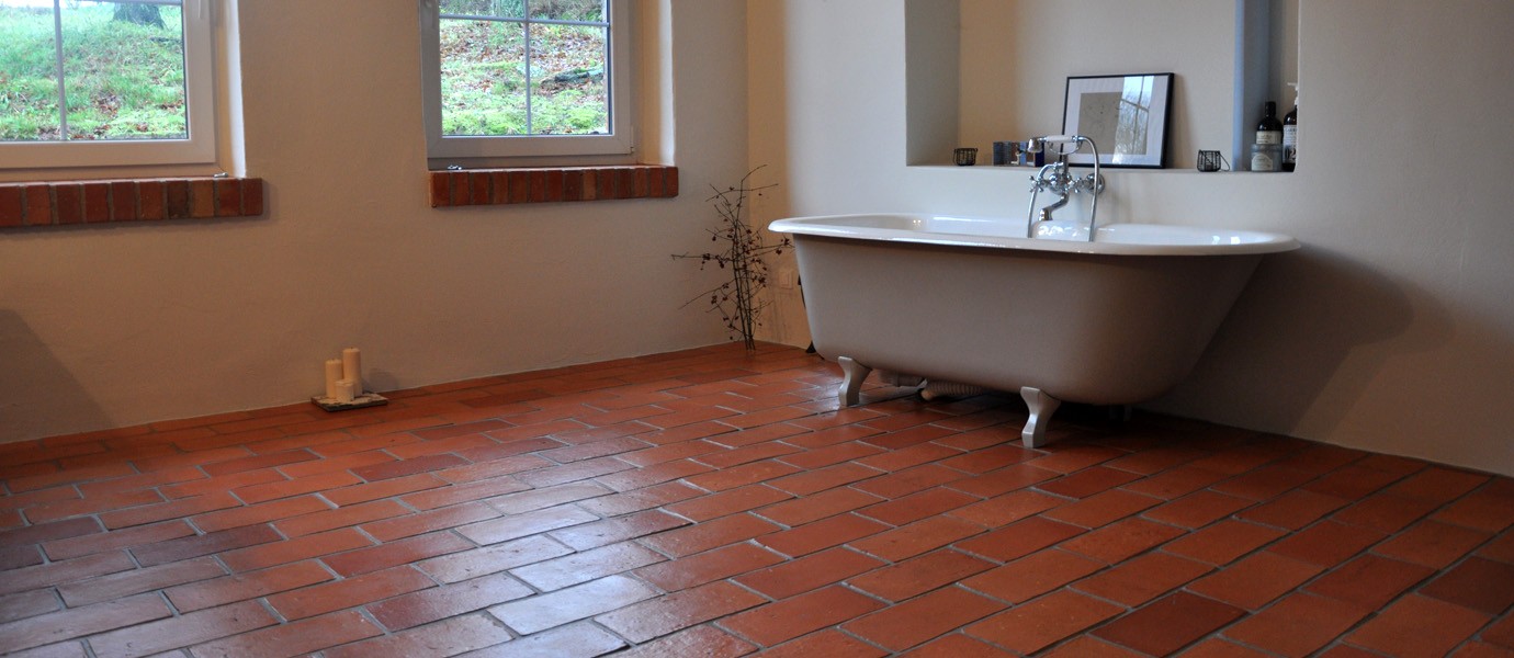 Terrakotta Gotik – wo Geschichte und Qualität zu Hause sind